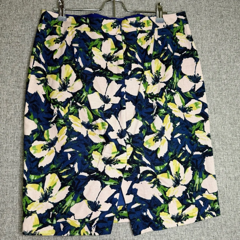 J. Crew Blue and Green Floral Pencil Skirt Size 8 100% Cotton - Picture 2 of 5